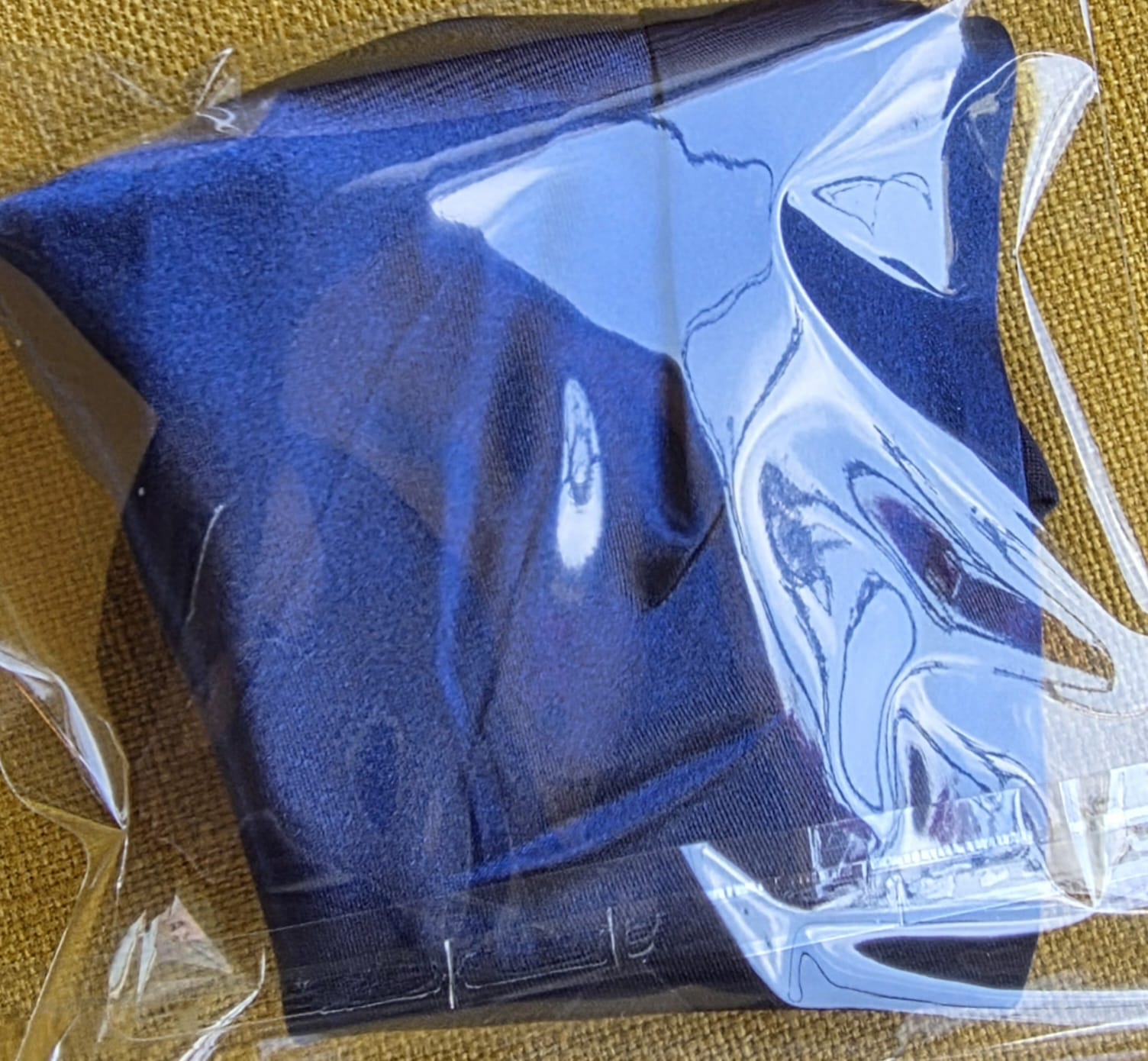 Satijnen Bonnets (maat M) - meerdere kleuren